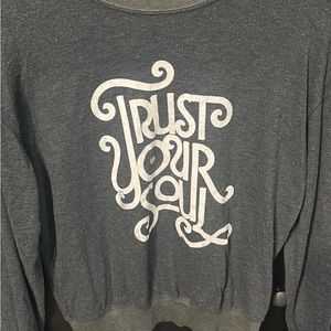 Excellent condition spiritual gangster light sweatshirt sz large